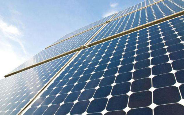 光伏屬于什么行業(yè)？光伏發(fā)電有什么優(yōu)點(diǎn)？