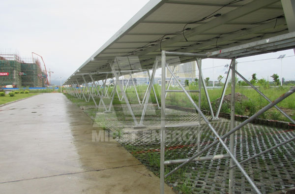 太陽能光伏車棚支架系統(tǒng)有什么優(yōu)點？