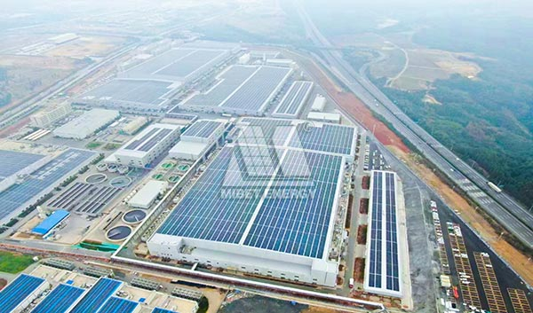 云南29.4MW彩鋼瓦光伏電站竣工，邁貝特?cái)y手晶澳構(gòu)建綠色生態(tài)